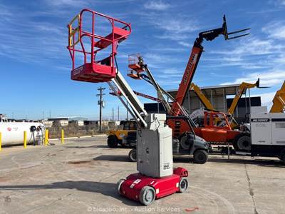 2023 MEC MME 30-RJ 30’ Electric Vertical Rotating Mast Lift Man Aerial bidadoo