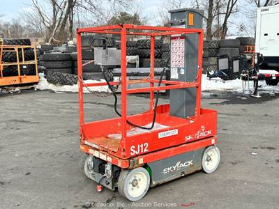2017 Skyjack SJ12 12' Electric Vertical Mast Lift Personnel Man Aerial bidadoo