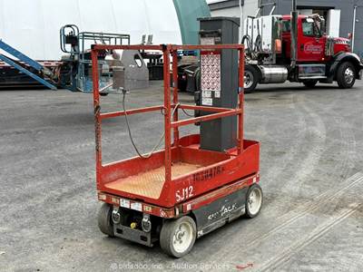 2015 Skyjack SJ12 12' Electric Vertical Mast Lift Personnel Man Aerial bidadoo