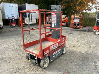 2015 Skyjack SJ12 12' Electric Vertical Mast Lift Personnel Man Aerial bidadoo
