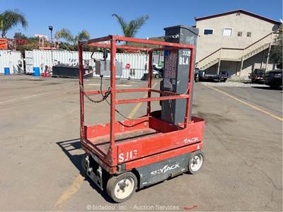 2016 Skyjack SJ16 16' Electric Vertical Mast Lift Personnel Man Aerial bidadoo