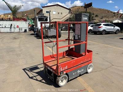 2016 Skyjack SJ16 16' Electric Vertical Mast Lift Personnel Man Aerial bidadoo