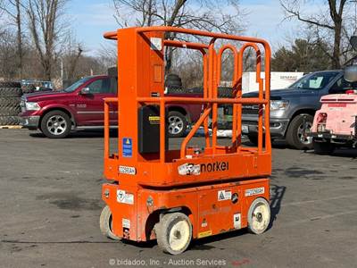 2018 Snorkel TM12 12' Electric Vertical Mast Lift Personnel Man Aerial bidadoo