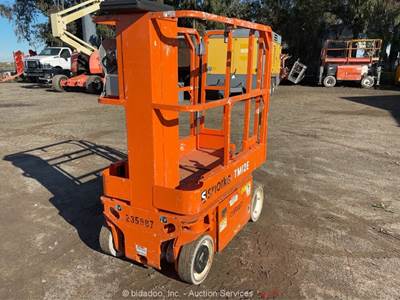 2019 Snorkel TM12E 12' Electric Vertical Mast Lift Personnel Aerial Man bidadoo