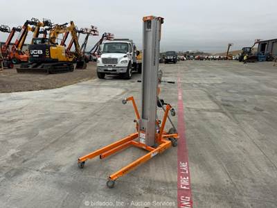 2022 Liftsmart MLC-18 18' Material Lift Portable Vertical Mast Duct Jack bidadoo