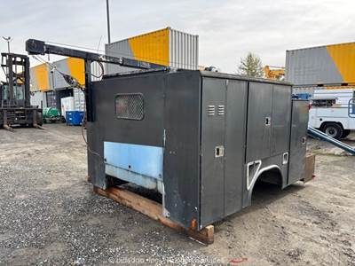 Reading U108ADW Utility Contractors Service Mechanics Truck Body Crane bidadoo