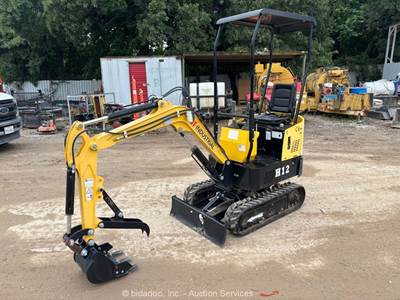 2022 AGT H12 Hydraulic Mini Excavator Crawler Blade Thumb Aux Hyd Bucket bidadoo