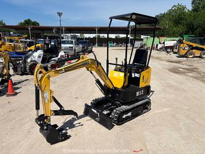2024 AGT H12 Hydraulic Mini Excavator Crawler Blade Thumb Aux Hyd Bucket bidadoo