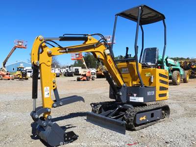 2026 AGT MX12R Hydraulic Mini Excavator Crawler Blade Thumb Aux Hyd bidadoo -New
