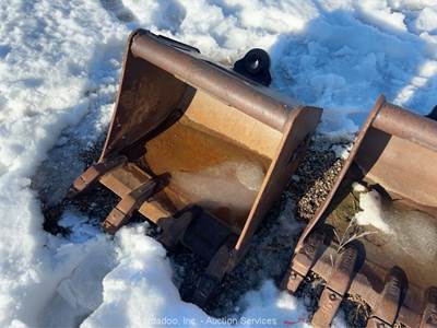 2018 Bobcat 18 in Universal Mini Excavator Bucket Attachment bidadoo