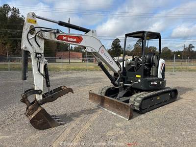 2023 Bobcat E50 R2-Series Hydraulic Mini Excavator Aux Hyd Bucket Thumb bidadoo