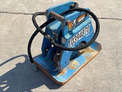 2022 Okada OAC-100 Mini Excavator Hyd Plate Compactor Tamper Attachment bidadoo