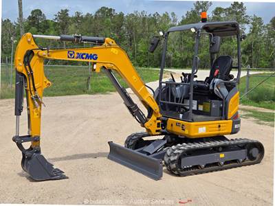 2022 Xcmg XE27E Mini Excavator Rubber Tracks Backhoe Kubota Aux Hyd bidadoo -New