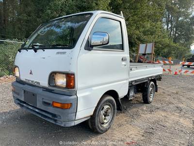 Mitsubishi Minicab 4WD Kei Vehicle Pickup Truck Flatbed UTV ATV 5-Speed bidadoo