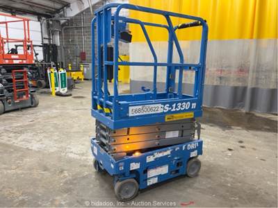 2019 Genie GS-1330m 13' Electric Scissor Lift Man Aerial Work Platform bidadoo