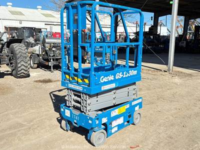 2020 Genie GS-1330m 13' Electric Scissor Lift Man Aerial Work Platform bidadoo