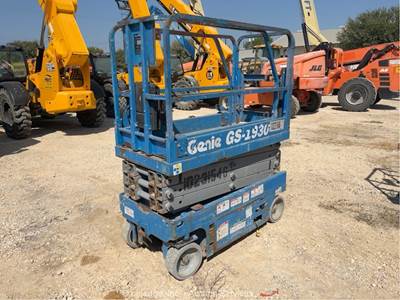 2017 Genie GS-1930 19' Electric Scissor Lift Man Aerial Platform bidadoo
