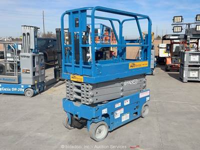 2017 Genie GS-1930 19' Electric Scissor Lift Man Aerial Platform bidadoo