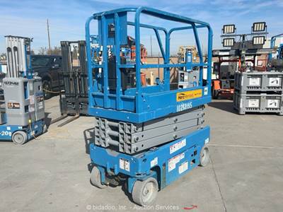 2017 Genie GS-1930 19' Electric Scissor Lift Man Aerial Platform bidadoo -Repair
