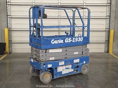 2017 Genie GS-1930 19' Electric Scissor Lift Man Aerial Platform Manlift bidadoo