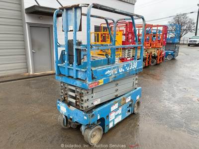 2017 Genie GS-1930 19' Electric Scissor Lift Man Aerial Platform 24V DC bidadoo