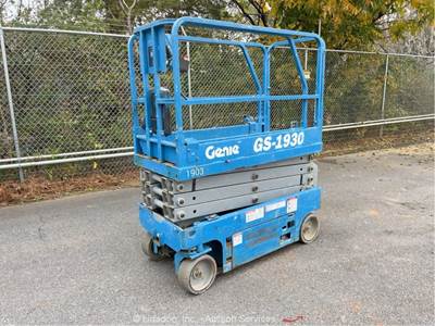 2019 Genie GS-1930 19' Electric Scissor Lift Man Aerial Platform bidadoo