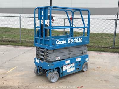 2017 Genie GS-1930 19' Electric Scissor Lift Man Aerial Platform bidadoo
