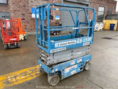 2015 Genie GS-1930 19' Electric Scissor Lift Man Aerial Manlift Platform bidadoo