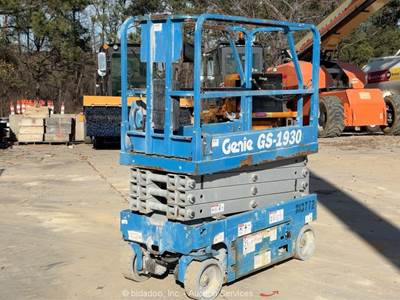 2019 Genie GS-1930 19' Electric Scissor Lift Man Aerial Platform 24V DC bidadoo