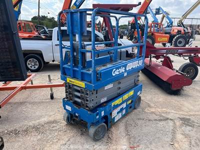 2018 Genie GS-1930 19' Electric Scissor Lift Man Aerial Platform -Parts/Repair