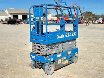 2017 Genie GS-1930 19' Electric Scissor Lift Man Aerial Platform -Parts/Repair