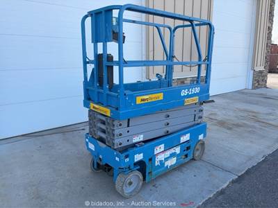 2018 Genie GS-1930 19' Electric Scissor Lift Man Aerial Platform Manlift bidadoo