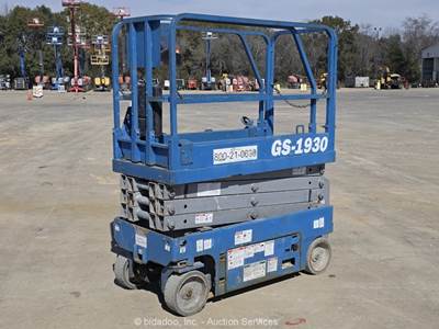 2018 Genie GS-1930 19' Electric Scissor Lift Man Aerial Platform Manlift bidadoo