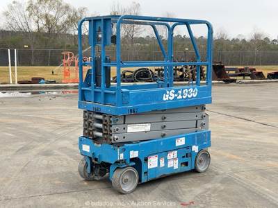 2018 Genie GS-1930 19' Electric Scissor Lift Man Aerial Platform Manlift bidadoo