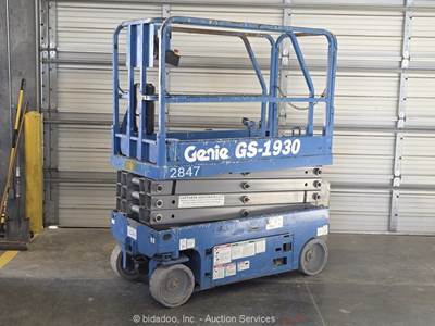 2017 Genie GS-1930 19' Electric Scissor Lift Man Aerial Platform bidadoo