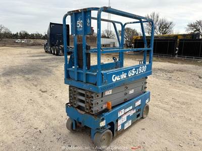 2016 Genie GS-1930 19' Electric Scissor Lift Man Aerial Platform Manlift bidadoo
