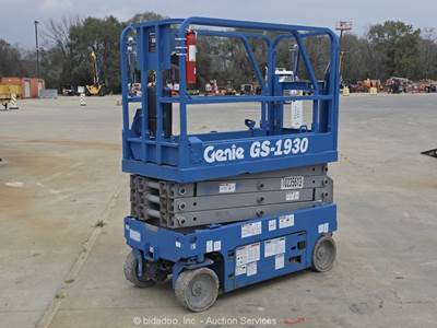 2018 Genie GS-1930 19' Electric Scissor Lift Man Aerial Platform Manlift bidadoo
