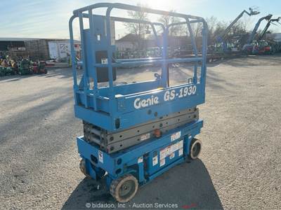2000 Genie GS-1930 19' Electric Scissor Lift Man Aerial Platform bidadoo -Repair