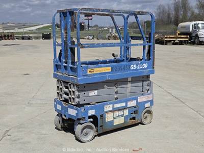 2018 Genie GS-1930 19' Electric Scissor Lift Man Aerial Platform Manlift bidadoo