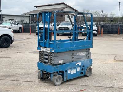 2017 Genie GS-1930 19' Electric Scissor Lift Man Aerial Platform Manlift bidadoo