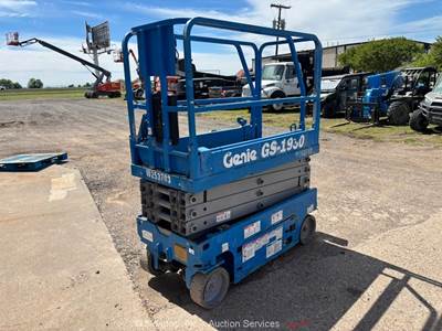 2018 Genie GS-1930 19’ Electric Scissor Lift Man Aerial Platform -Parts/Repair