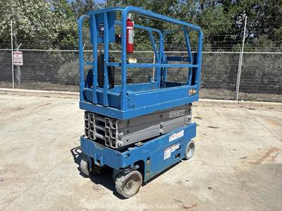 2017 Genie GS-1930 19' Electric Scissor Lift Man Aerial Platform Manlift bidadoo