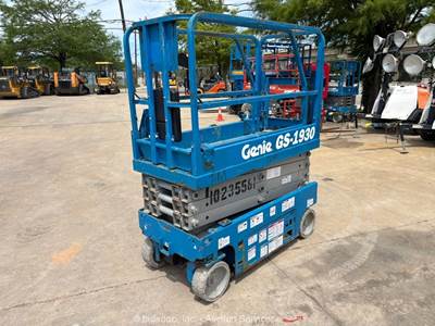 2018 Genie GS-1930 19' Electric Scissor Lift Man Aerial Platform 24V bidadoo