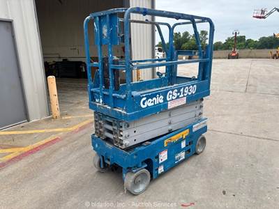 2017 Genie GS-1930 19' Electric Scissor Lift Man Aerial Platform Manlift bidadoo