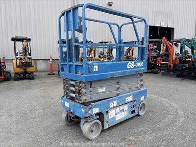2015 Genie GS-1930 19' Electric Scissor Lift Man Aerial Platform -Parts/Repair