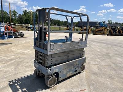 2017 Genie GS-1930 19' Electric Scissor Lift Mobile Aerial Work Platform bidadoo