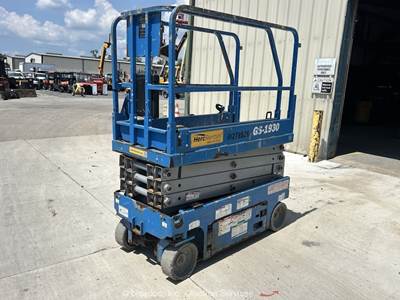 2019 Genie GS-1930 19' Electric Scissor Lift Man Aerial Work Platform bidadoo