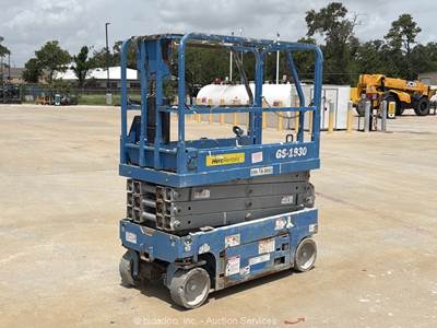 2018 Genie GS-1930 19' Electric Scissor Lift Man Aerial Platform Manlift bidadoo