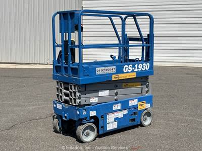 2018 Genie GS-1930 19' Electric Scissor Lift Man Aerial Platform Manlift bidadoo