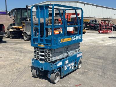 2018 Genie GS-1930 19’ Electric Scissor Lift Man Aerial Platform bidadoo